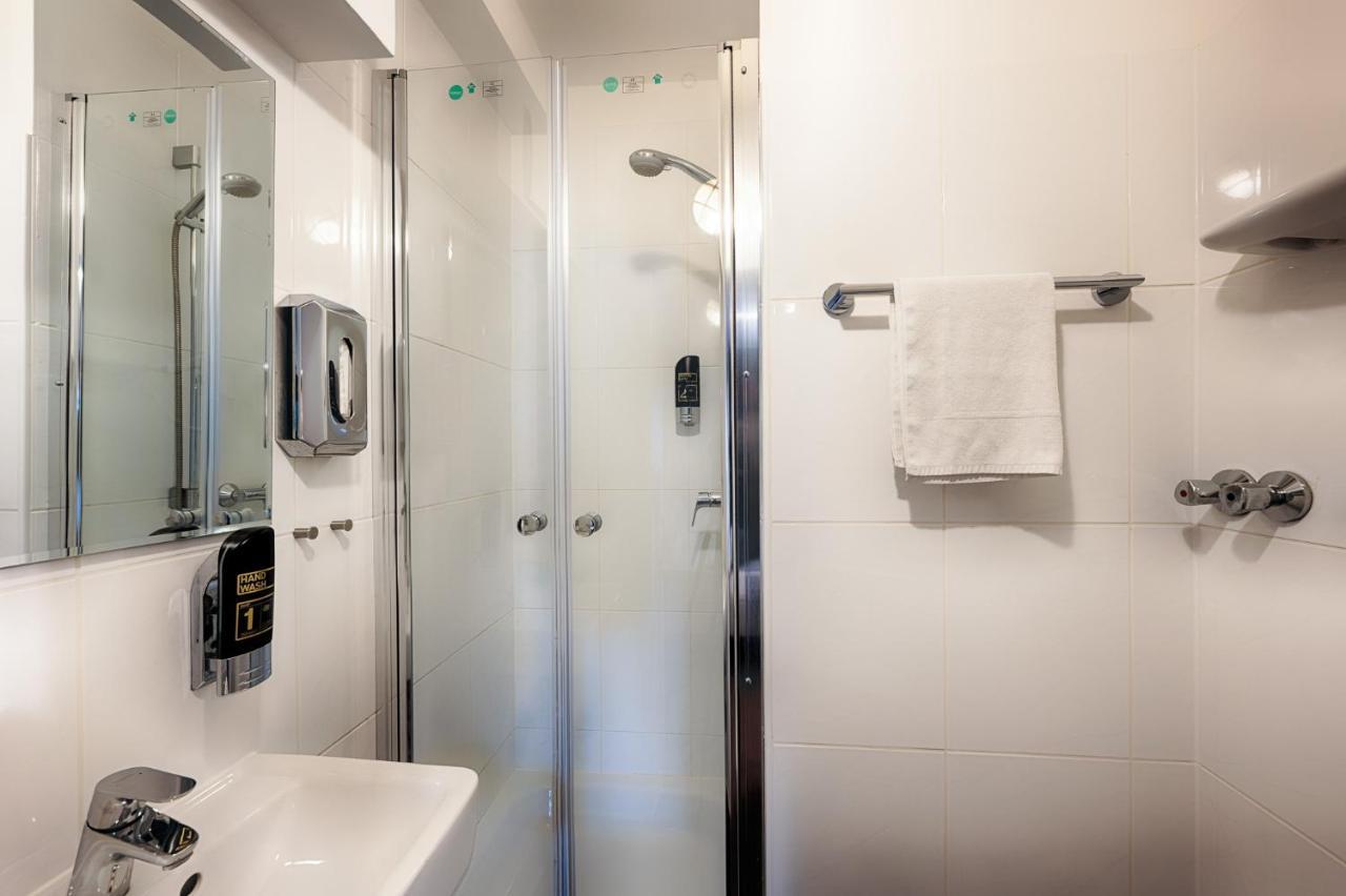 Hotel West 함브루크 외부 사진