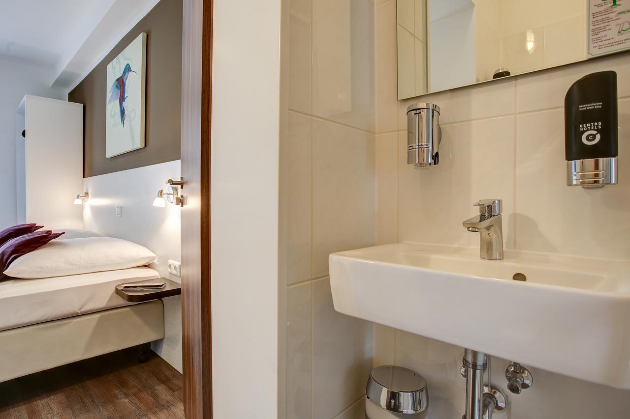 Hotel West 함브루크 외부 사진