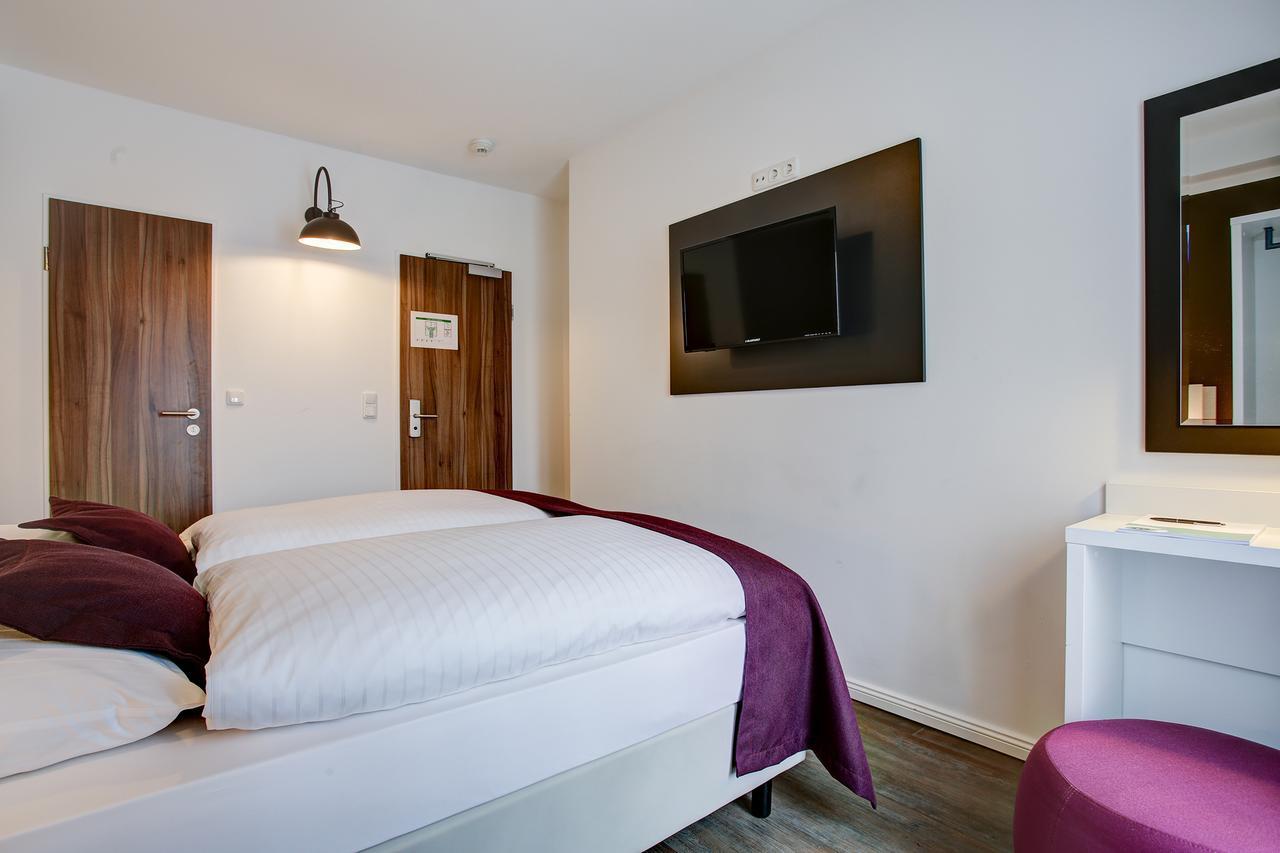 Hotel West 함브루크 외부 사진
