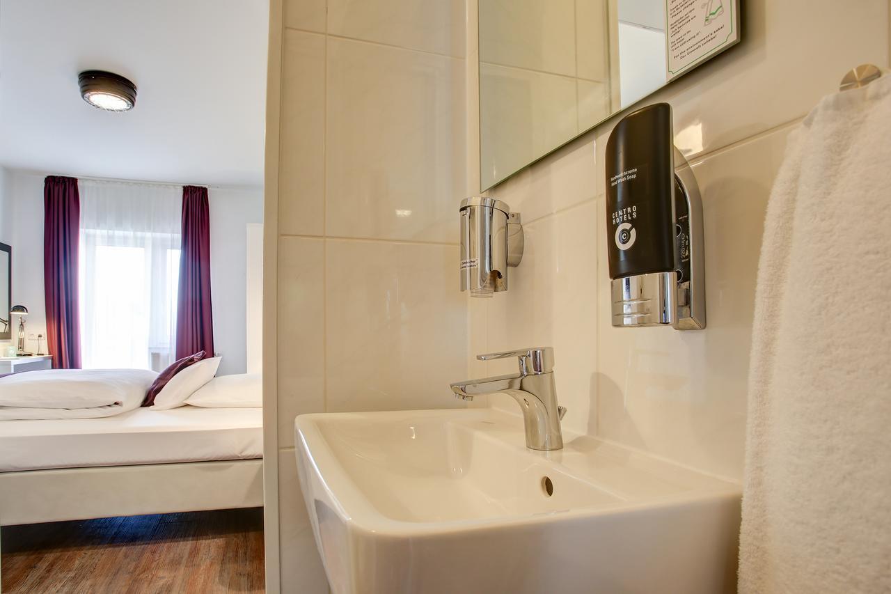 Hotel West 함브루크 외부 사진