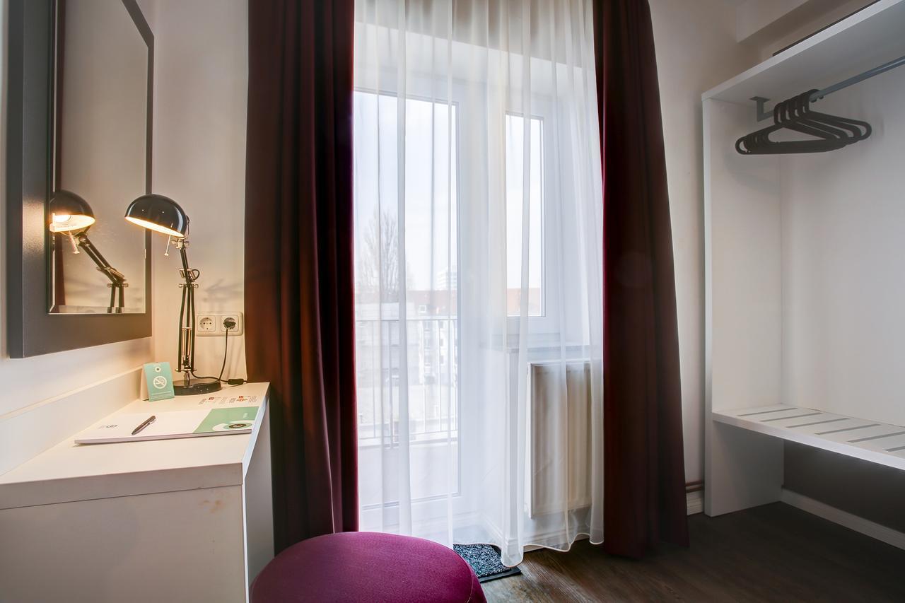 Hotel West 함브루크 외부 사진