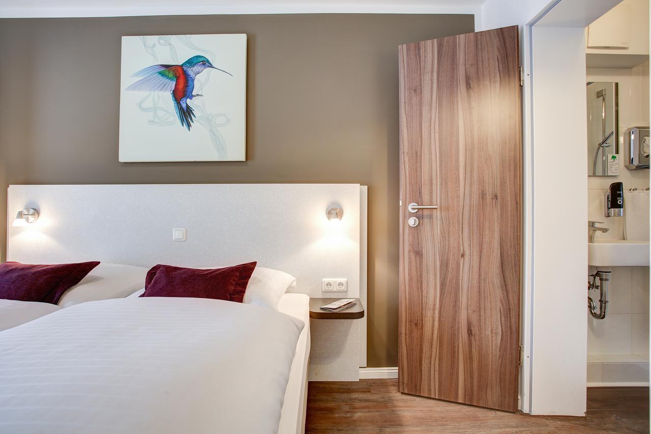 Hotel West 함브루크 외부 사진