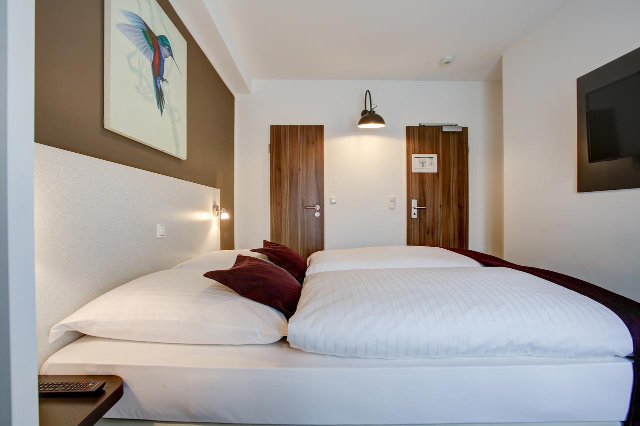 Hotel West 함브루크 외부 사진