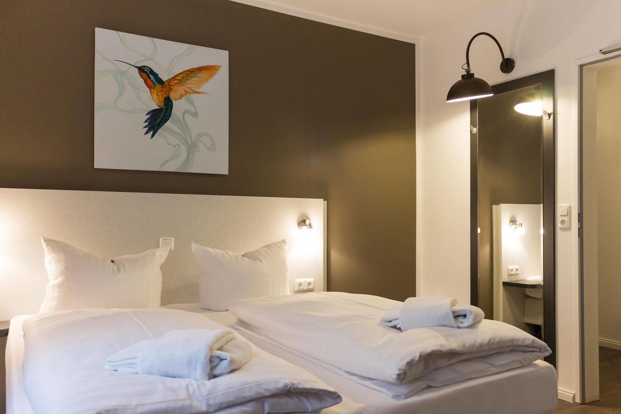 Hotel West 함브루크 외부 사진
