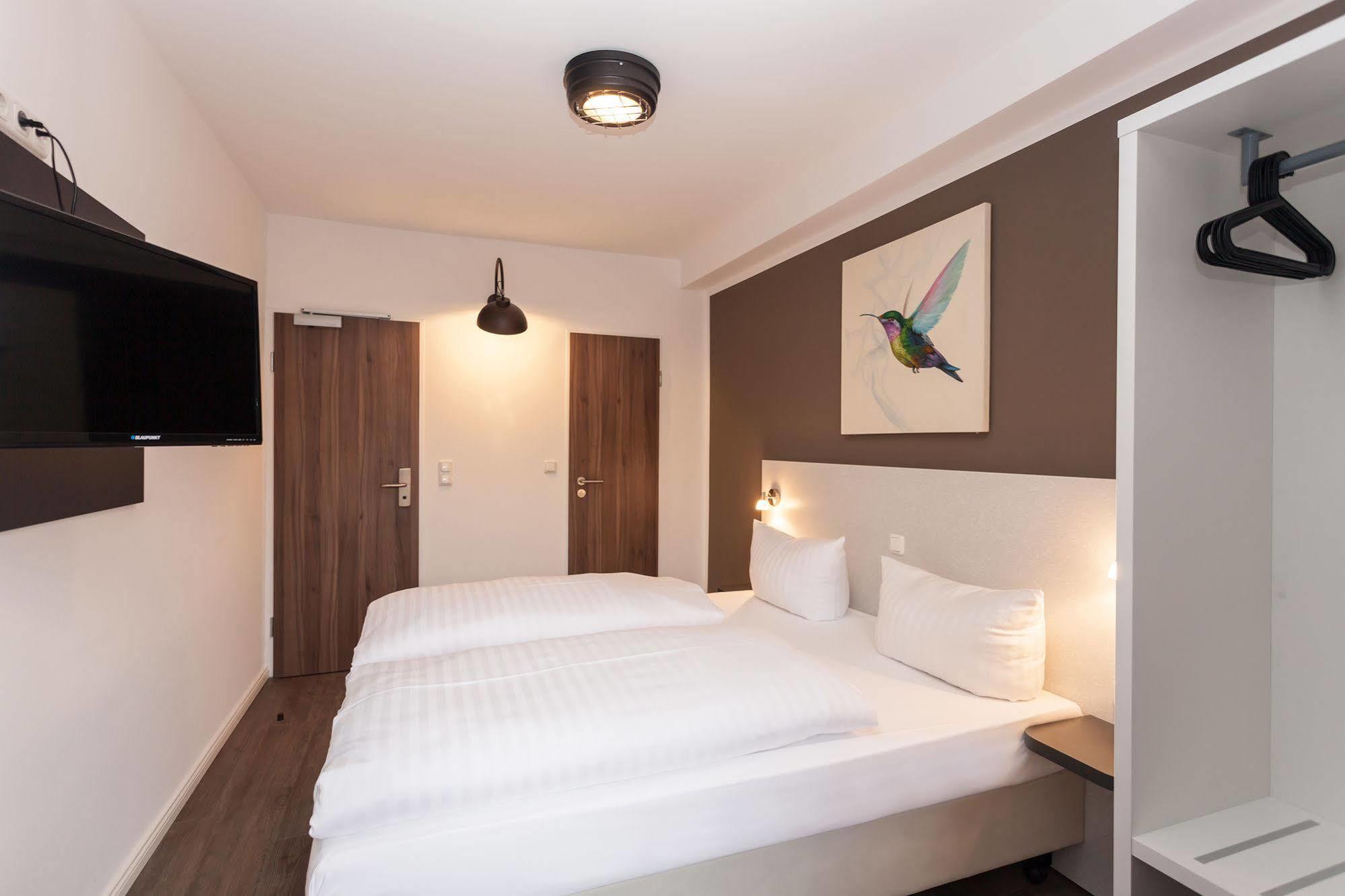 Hotel West 함브루크 외부 사진
